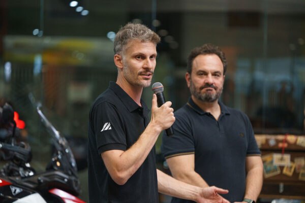 Evento de inauguração da concessionária Triumph ABC
