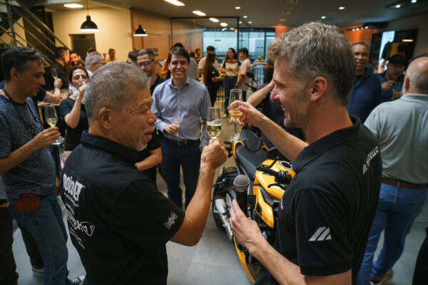 Evento de inauguração da concessionária Triumph ABC