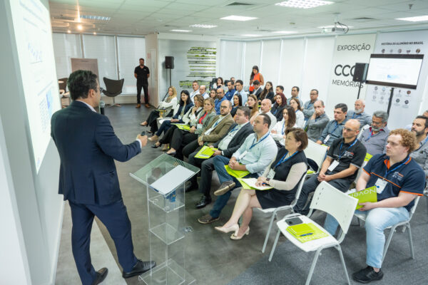 Workshop na CCAL - Novelis e Multiaços apresentam soluções para o alumínio.