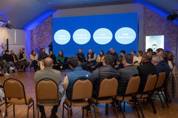 encontro de líderes Novelis 2025