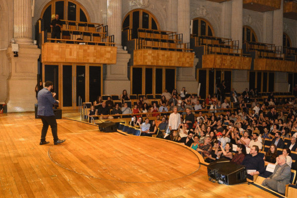 Prancheta 1 cópia bda-2025-premiodesignbrasileiro